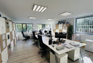 Location bureaux Champs-sur-Marne - Proche RER A et Grand Paris Express