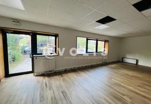 Bureaux à louer Savigny-le-Temple - Proche gare RER D et bus