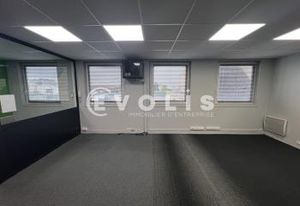 Vente bureaux Bondy - Proche RER E, autoroutes A3 et A86