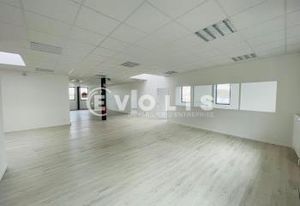 Locaux d'activité à louer Moissy-Cramayel - Proximité A5 et N104