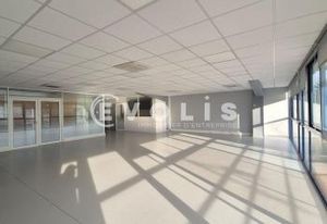 Location bureaux Chelles - Proche A104, bus et gare