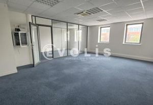 Vente bureau Bussy-Saint-Georges - Proche RER A et A4