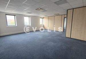 Vente bureau Bussy-Saint-Georges - Proche RER A et A4