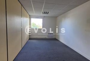 Location bureau Magny-le-Hongre - Proche A4 et RER A