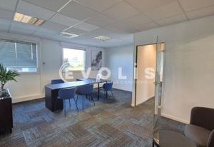 Bureaux à louer Magny-le-Hongre - Proche A4, RER A et TGV