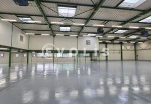 Location local d'activité Saint-Thibault-des-Vignes - Proche Francilienne N104