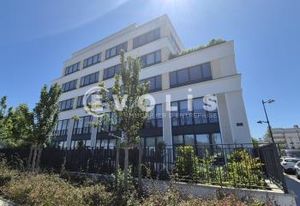 Location bureaux Chessy - RER A, Autoroute A4 et centre commercial
