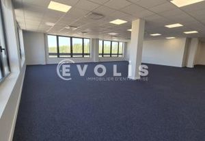 Location bureaux Chessy - RER A, Autoroute A4 et centre commercial