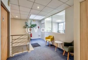Location local d'activité Saint-Thibault-des-Vignes - Proche A4/A104