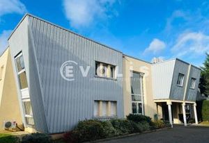 Location bureaux Savigny-le-Temple - Proche RER D et A5