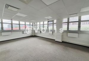 Location bureaux Fontenay-sous-Bois - RER E, A et autoroutes A86/A4/A3