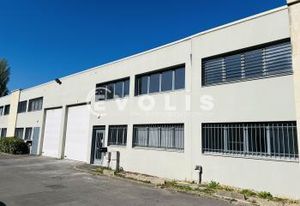 Location local d'activité Émerainville - Proche Francilienne N104