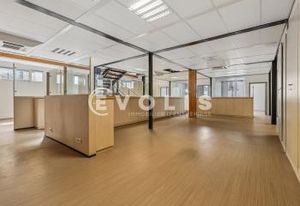 Location bureaux Montreuil - Proche métro et bus