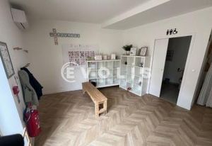 Location bureau Servon - Centre-ville proche bus, autoroute et bornes de recharge