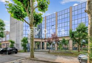 Bureaux à louer Neuilly-Plaisance - Proche RER A et A4/A86