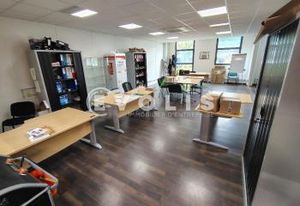 Location bureaux Noisy-le-Sec - Bus, métro et Grand Paris Express
