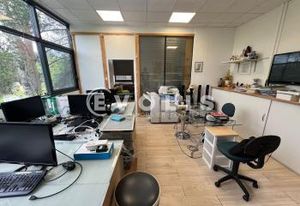 Vente bureaux Lognes - Proche RER A et A4