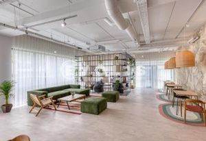 Bureaux rénovés Serris - RER Val d'Europe - Accès sécurisé