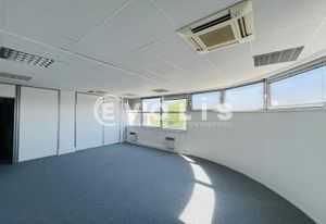 Location bureaux Alfortville - Proche A4, métro 8 et RER