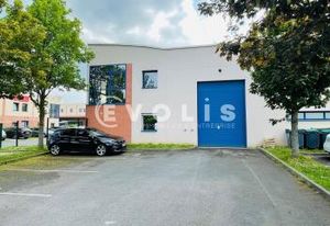 Location local d'activité Moissy-Cramayel - Proche A5 et Francilienne