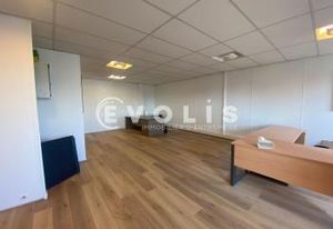 Location bureaux Neuilly-Plaisance - Proche RER A et A4/A86
