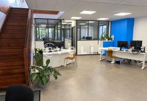 Location local d'activité Croissy-Beaubourg - Proche A4 et N104