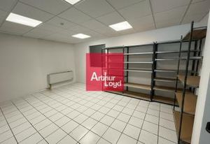 Location bureaux Échirolles - Proche SNCF, bus et autoroute