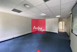 Location bureaux Eybens - Proche Tram et commerces