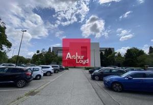 Location bureaux Eybens, proche autoroute et transports en commun