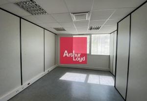 Bureaux à louer Échirolles, proche transports et rocade sud
