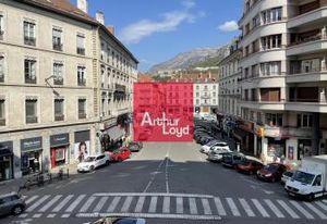 Location bureau Grenoble hyper-centre - Proximité transports
