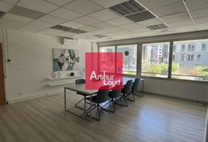 Vente bureau Grenoble - Europole - Proche gare, tram et bus