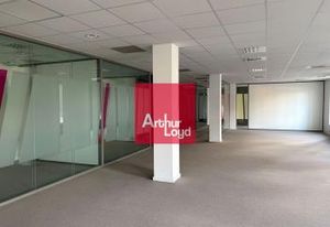 Location bureaux Grenoble - Proche rocade, tram et bus