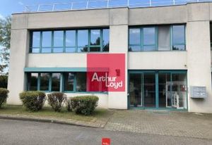 Bureaux à louer Eybens - Proche rocade sud et tram ligne A