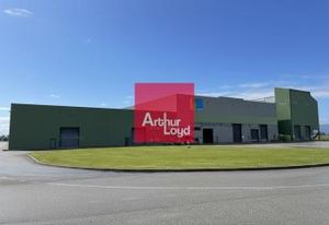 Vente entrepôt La Côte-Saint-André - Hauteur exceptionnelle 13,75 m