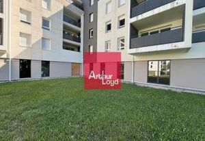 Location local neuf Meylan - Proche A41 et bus