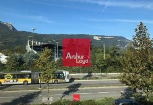 Vente bureaux Grenoble - Vue Vercors et accès rocade A480