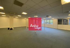 Bureaux à louer Moirans - Proche A48, gare et bus