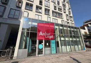 Bureaux à louer Europole Grenoble - Gare et tram à proximité