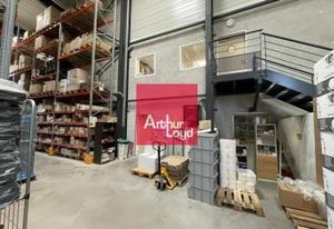 Batiment d'activité à vendre Le Versoud - Hauteur >9m