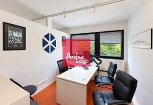 Vente bureaux Meylan - 1er étage, parking et stockage inclus