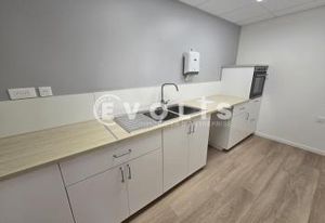 Location bureaux Orsay - Proche RER B et Nationale 118