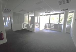 Bureaux à vendre Orsay - Proche transports et autoroutes