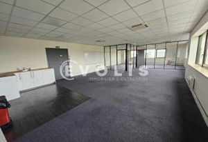 Bureaux à louer Villebon-sur-Yvette - Proche RER et autoroutes