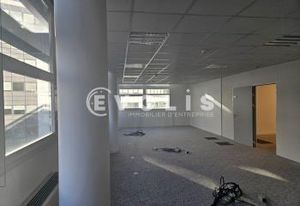 Location bureaux Massy - Proche gare TGV RER B et C