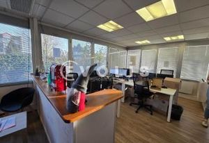 Location bureaux Massy - Proche transports en commun