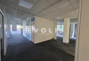Bureaux à vendre Orsay - Proche transports et RER B