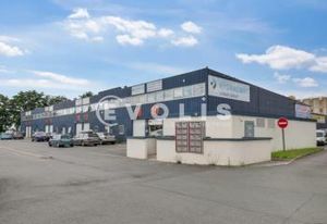 Bureaux à louer Corbeil-Essonnes - Proche RER D, bus et axes routiers