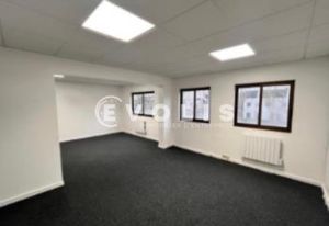 Bureaux à louer Grigny - Proche RER D, A6 et bus