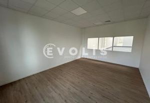 Location bureaux et locaux Évry-Courcouronnes - RER D, T12 et A6